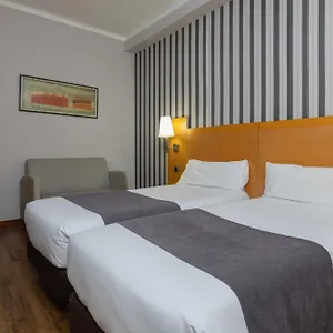  Hotel Lyon España