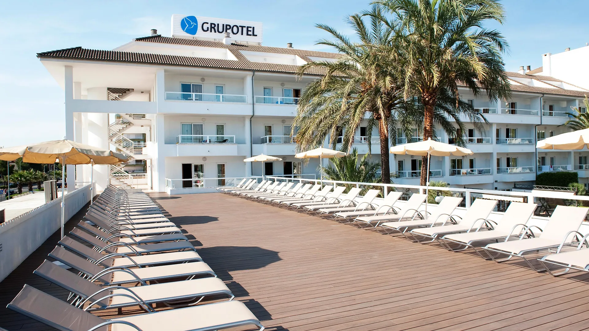 **** Aparthotel Grupotel Alcudia Suite Playa de Muro  Spain
